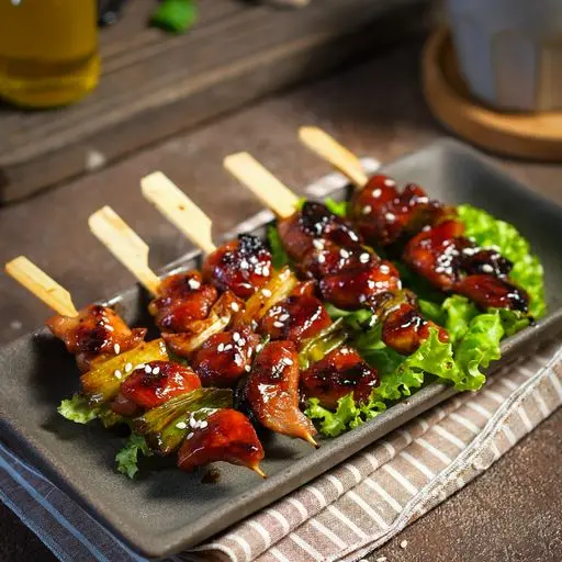 Serviervorschlag für Yakitori Sticks (3 Stück)