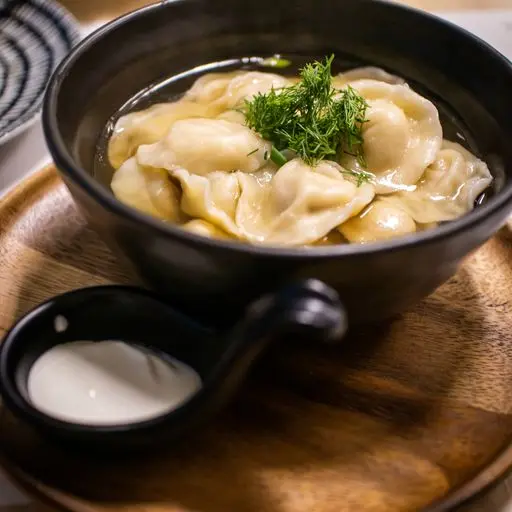 Serviervorschlag für Wan Tan Suppe