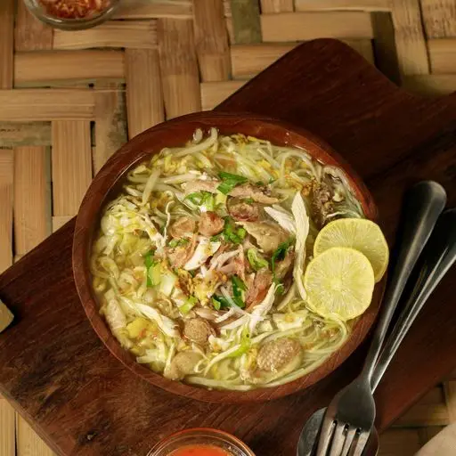 Serviervorschlag für Glasnudelsuppe