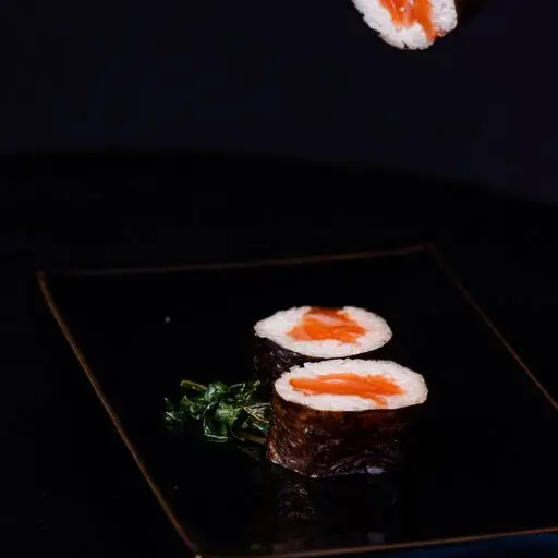 Serviervorschlag für Maki Sake Lachs